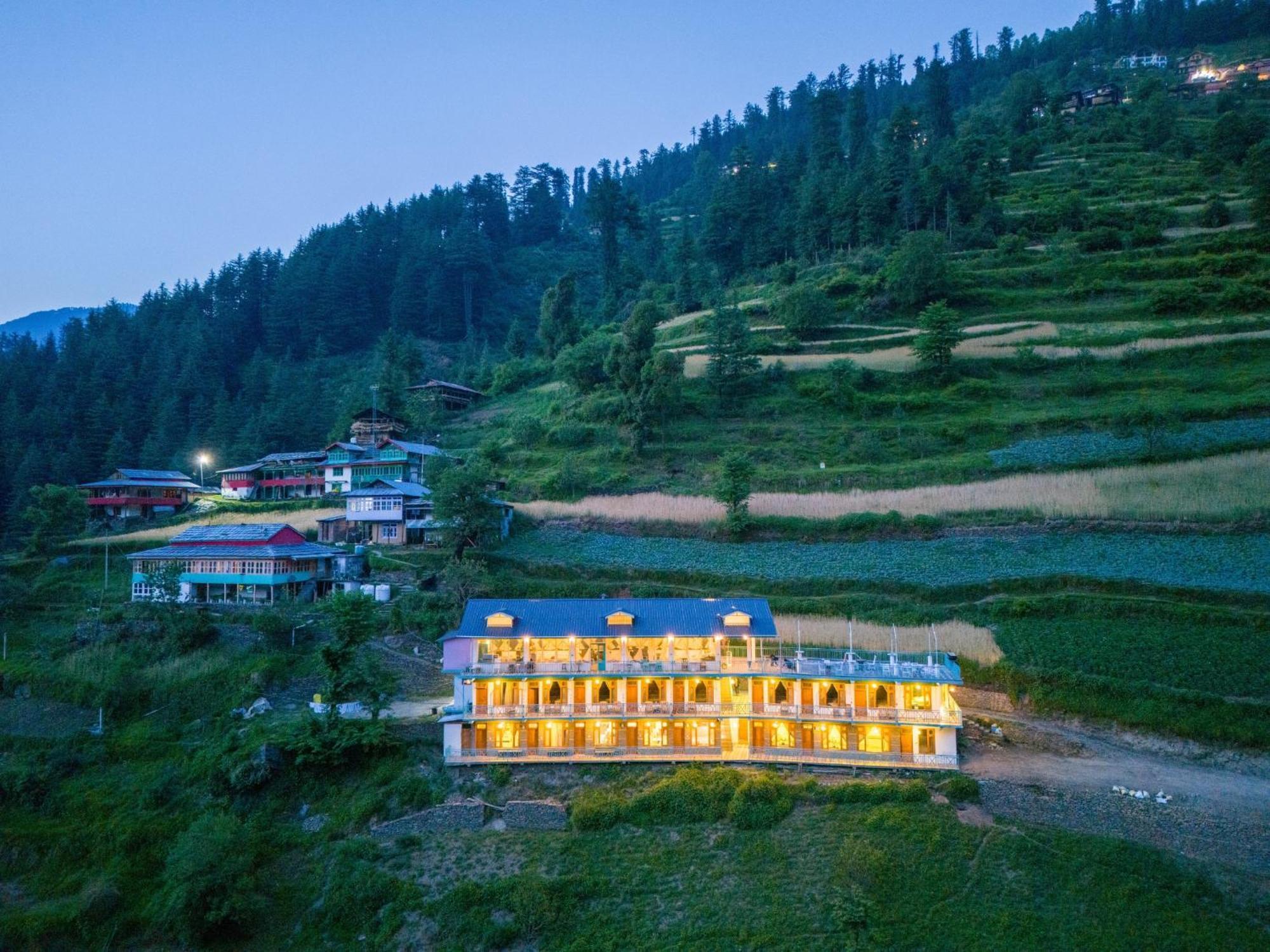 Moustache Shoja, Jibhi Hostel Exterior foto